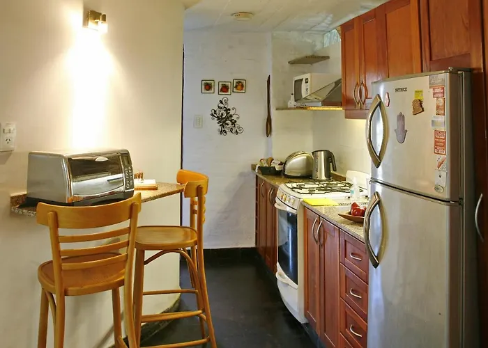 La Casita De Yerba Buena